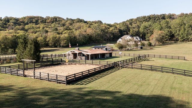 1496 Coleman Rd, Franklin, TN 37064