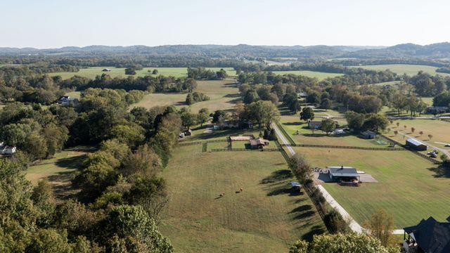 1496 Coleman Rd, Franklin, TN 37064