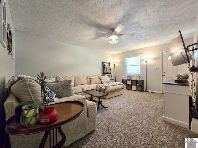 5921 Oakhaven, Paducah, KY 42003