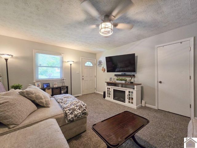 5921 Oakhaven, Paducah, KY 42003
