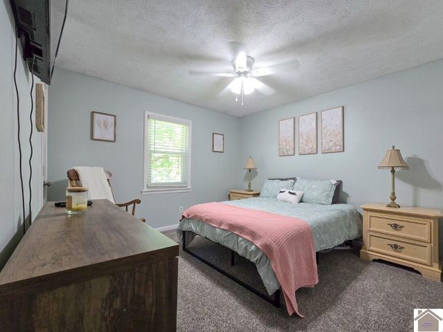 5921 Oakhaven, Paducah, KY 42003