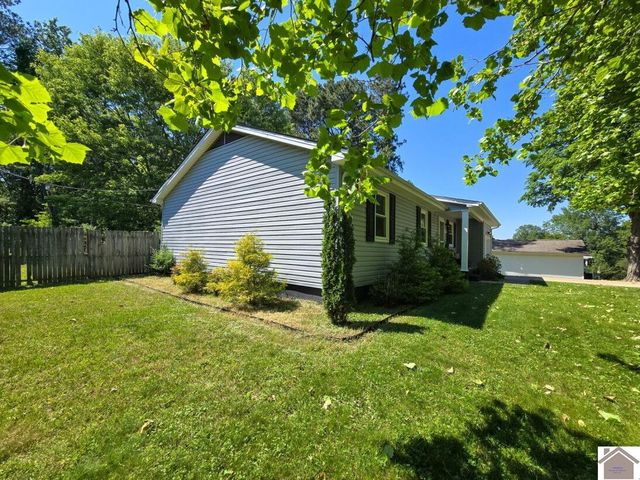 5921 Oakhaven, Paducah, KY 42003