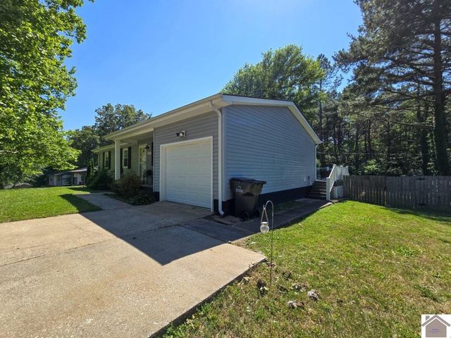 5921 Oakhaven, Paducah, KY 42003