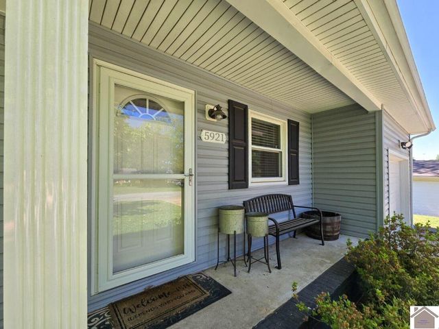 5921 Oakhaven, Paducah, KY 42003