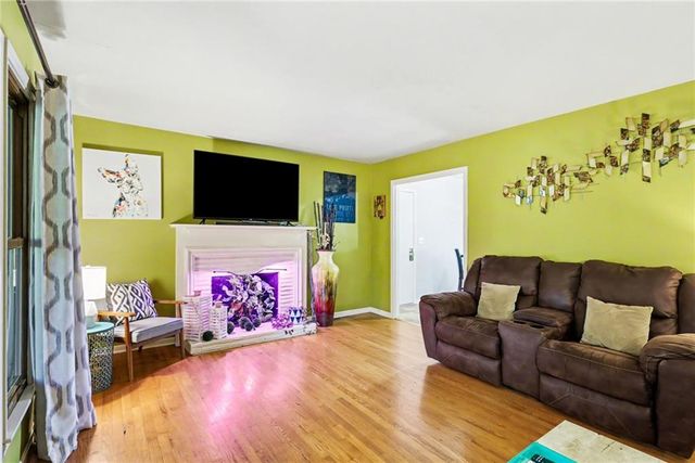 9334 Woodward Street, Overland Park, KS 66212
