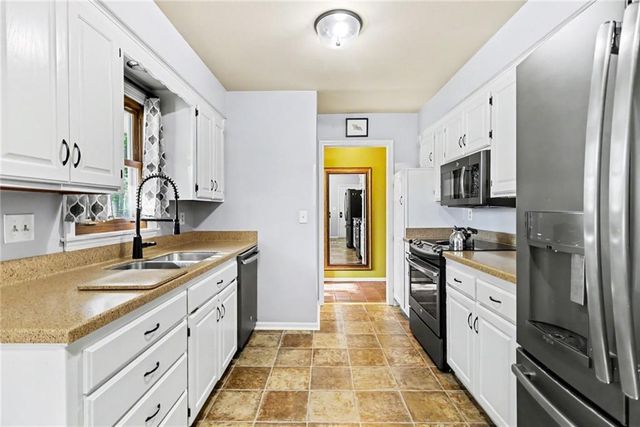 9334 Woodward Street, Overland Park, KS 66212