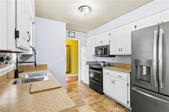 9334 Woodward Street, Overland Park, KS 66212