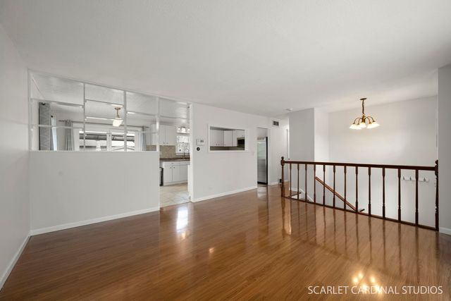 1102 Walnut Avenue, Hanover Park, IL 60133