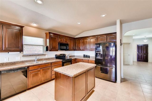 3401 Buckthorn Lane, Denton, TX 76226
