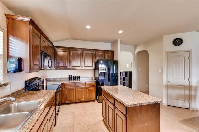 3401 Buckthorn Lane, Denton, TX 76226