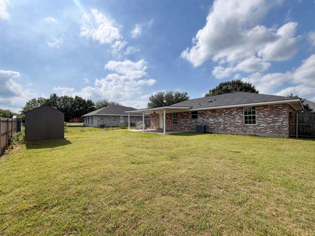 102 Janis Street, Alvarado, TX 76009