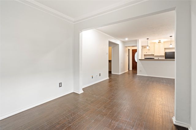 4323 Brown Street 139, Dallas, TX 75219