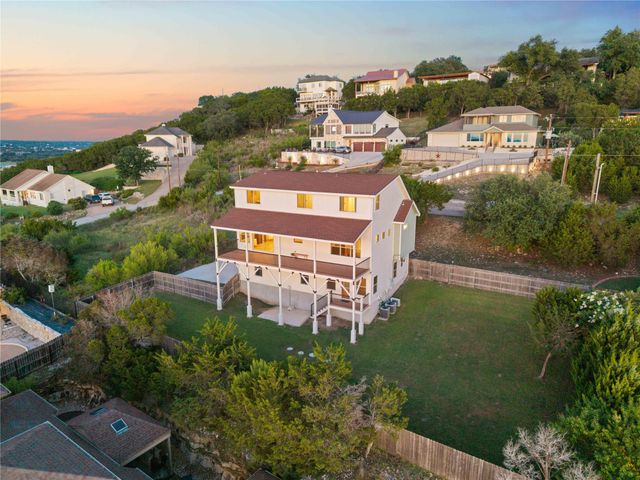 406 Rogart DR, Spicewood, TX 78669