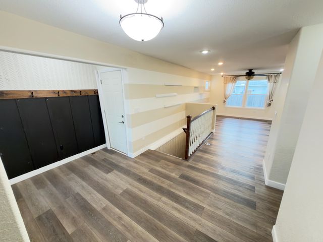 516 NW Forest Rd, Minot, ND 58701