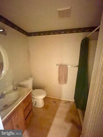 8563 CHRIS CT, Pasadena, MD 21122