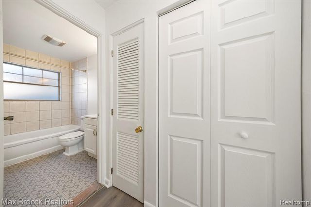 3206 Shenandoah Drive, Royal Oak, MI 48073