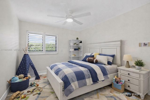 2481 SE 15th St, Pompano Beach, FL 33062