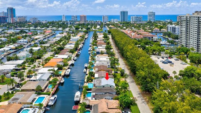 2481 SE 15th St, Pompano Beach, FL 33062