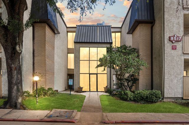 8517 Hearth Drive 31, Houston, TX 77054