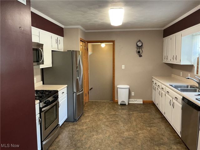 5890 Melody Lane, Nashport, OH 43830