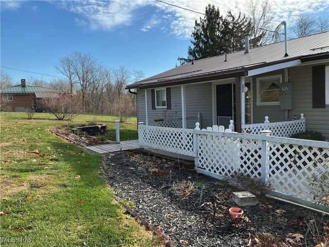 5890 Melody Lane, Nashport, OH 43830