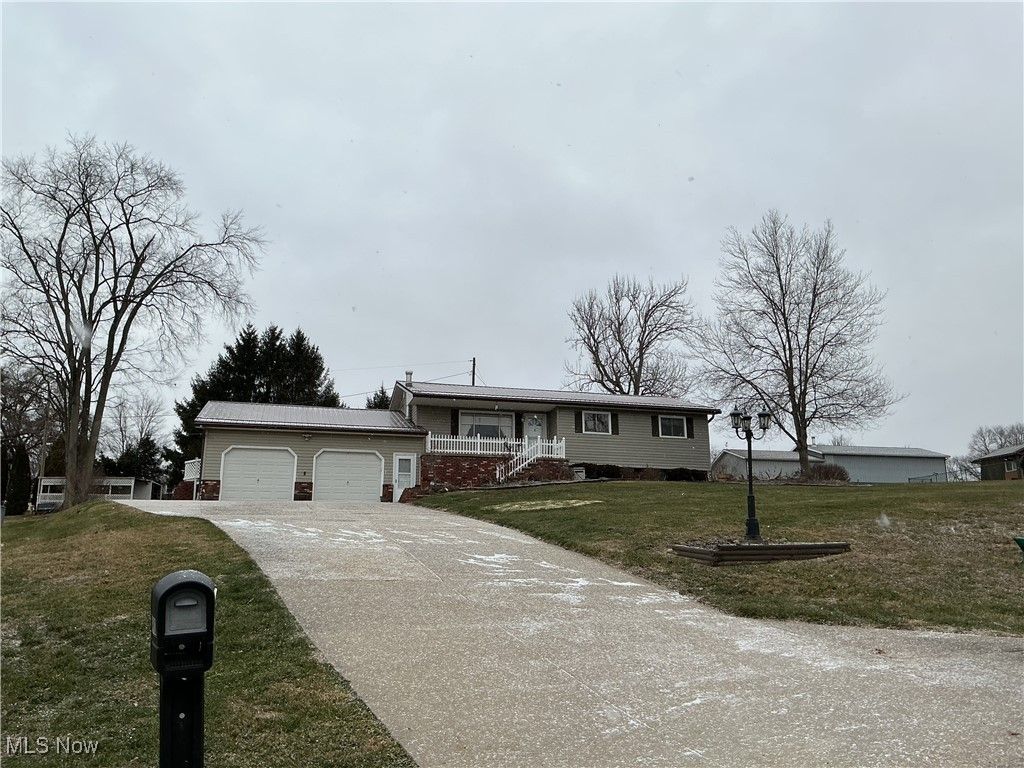 5890 Melody Lane, Nashport, OH 43830