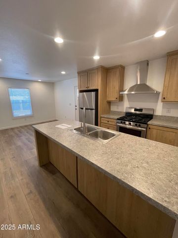 5201 W CAMELBACK Road H236, Phoenix, AZ 85031