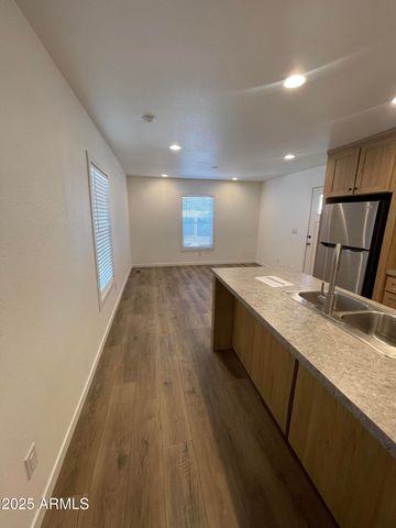 5201 W CAMELBACK Road H236, Phoenix, AZ 85031