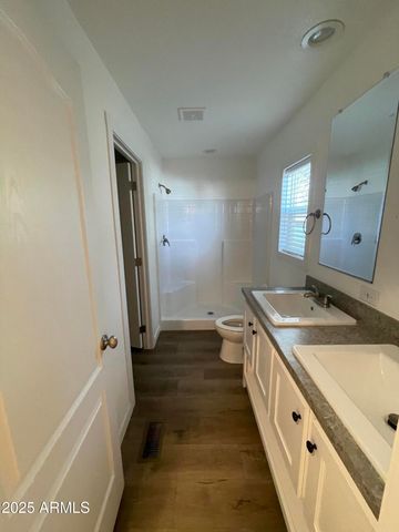 5201 W CAMELBACK Road H236, Phoenix, AZ 85031