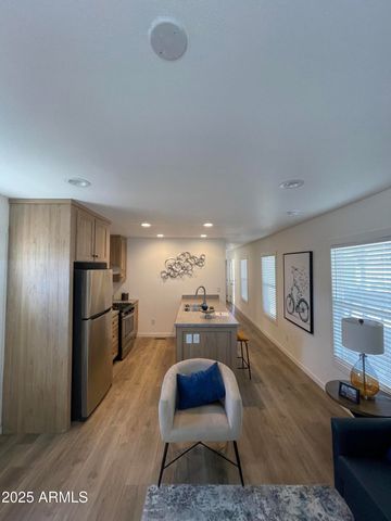 5201 W CAMELBACK Road H236, Phoenix, AZ 85031