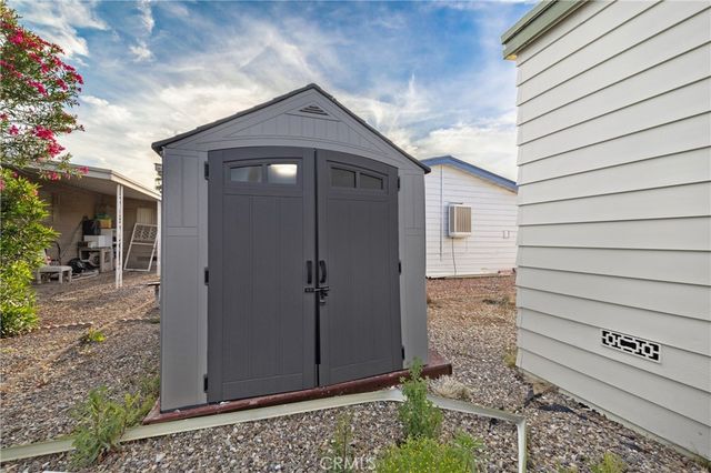 1525 W Oakland Avenue 24, Hemet, CA 92543