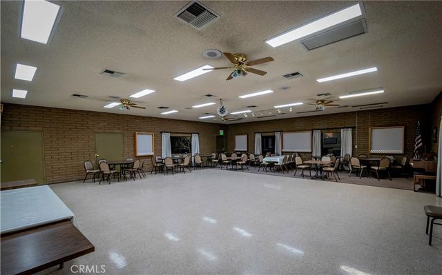 1525 W Oakland Avenue 24, Hemet, CA 92543