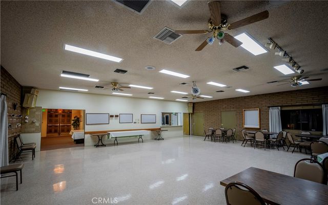 1525 W Oakland Avenue 24, Hemet, CA 92543