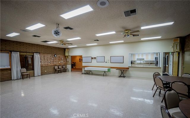 1525 W Oakland Avenue 24, Hemet, CA 92543