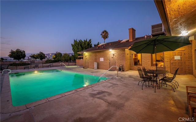 1525 W Oakland Avenue 24, Hemet, CA 92543
