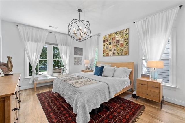 518 Bismark NE Road, Atlanta, GA 30324