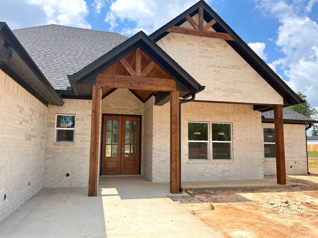 290 Big Oaks Rd, Kilgore, TX 75662
