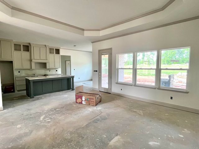 290 Big Oaks Rd, Kilgore, TX 75662
