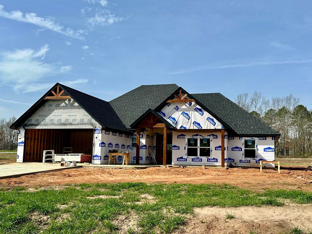 290 Big Oaks Rd, Kilgore, TX 75662