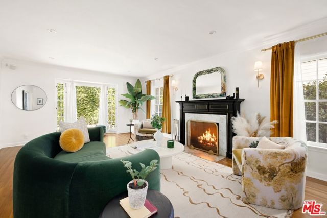 624 N Highland Avenue, Los Angeles, CA 90036