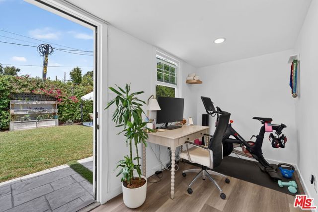 624 N Highland Avenue, Los Angeles, CA 90036