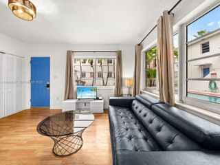 1034 Michigan Ave E, Miami Beach, FL 33139