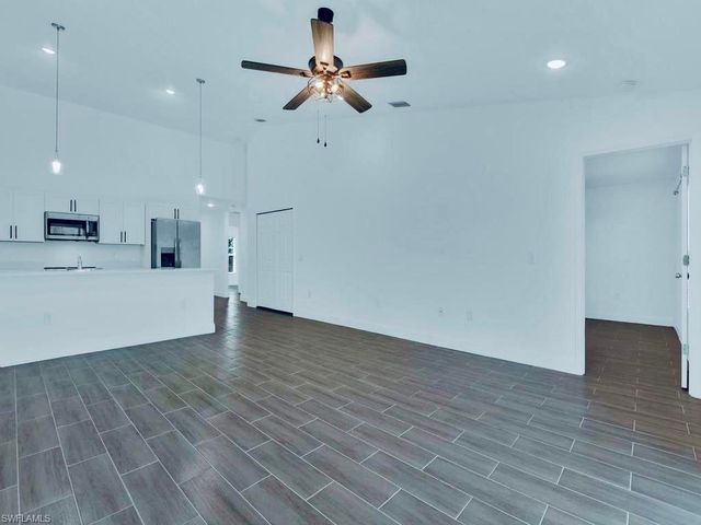 849 Bedford DR, Lehigh Acres, FL 33974
