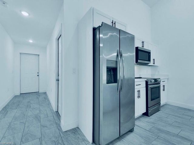 849 Bedford DR, Lehigh Acres, FL 33974