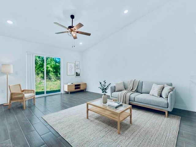 849 Bedford DR, Lehigh Acres, FL 33974