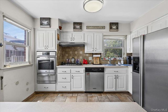3132 Ampere Avenue, Bronx, NY 10465
