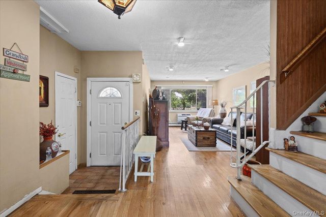 3132 Ampere Avenue, Bronx, NY 10465