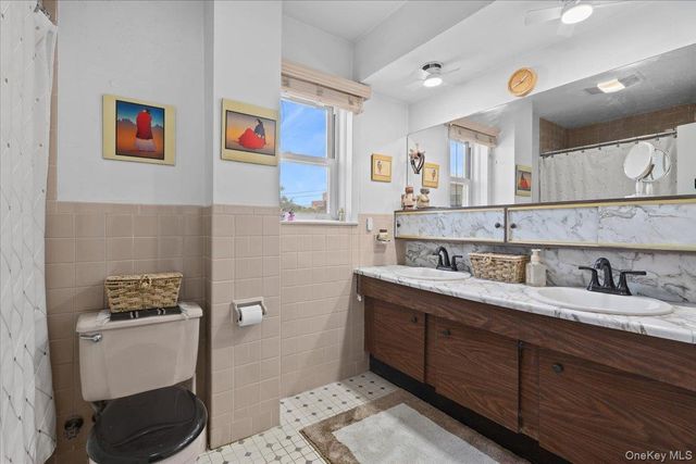 3132 Ampere Avenue, Bronx, NY 10465