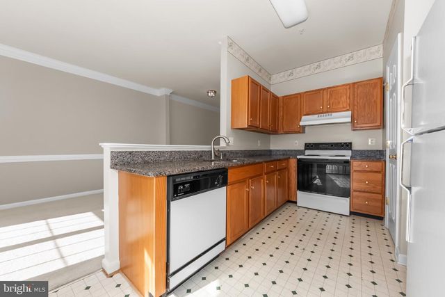 5714 GOLDFINCH CT, Ellicott City, MD 21043