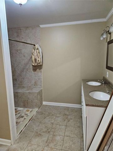 327 Kensington Circle, Bremen, GA 30110